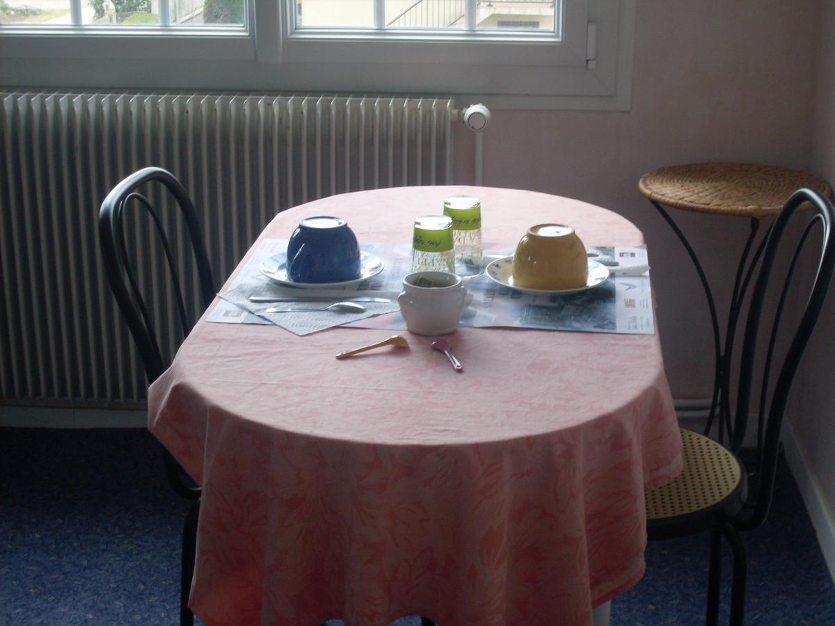 Utah Beach Bed and Breakfast Sainte-Marie-du-Mont  Δωμάτιο φωτογραφία
